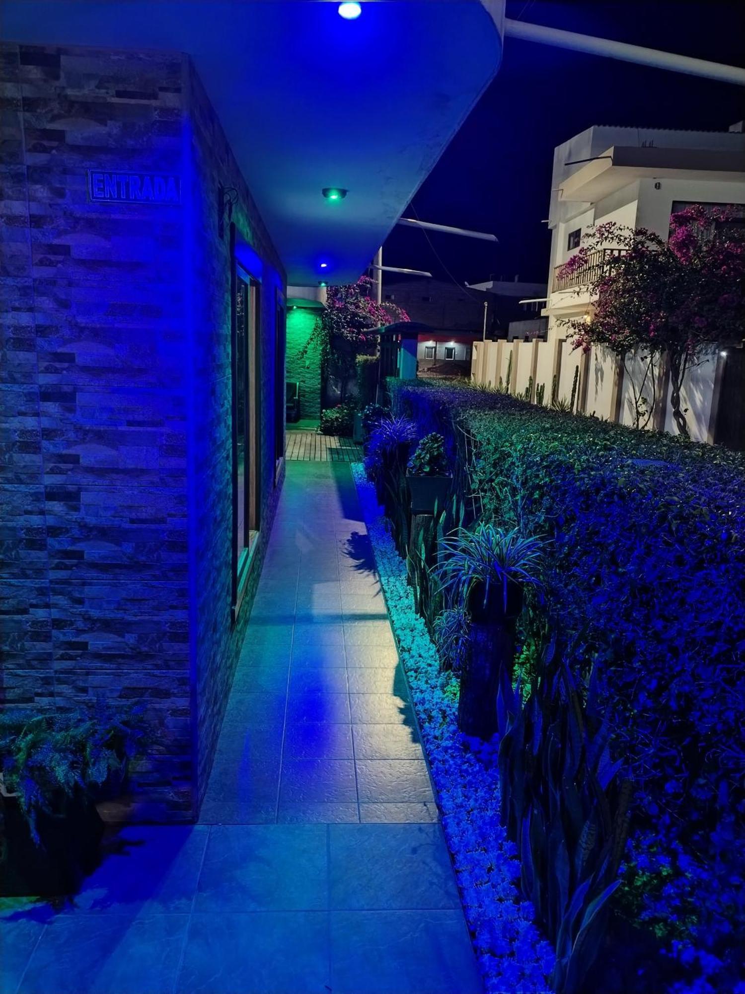 Hotel Starfish Puerto Villamil Buitenkant foto