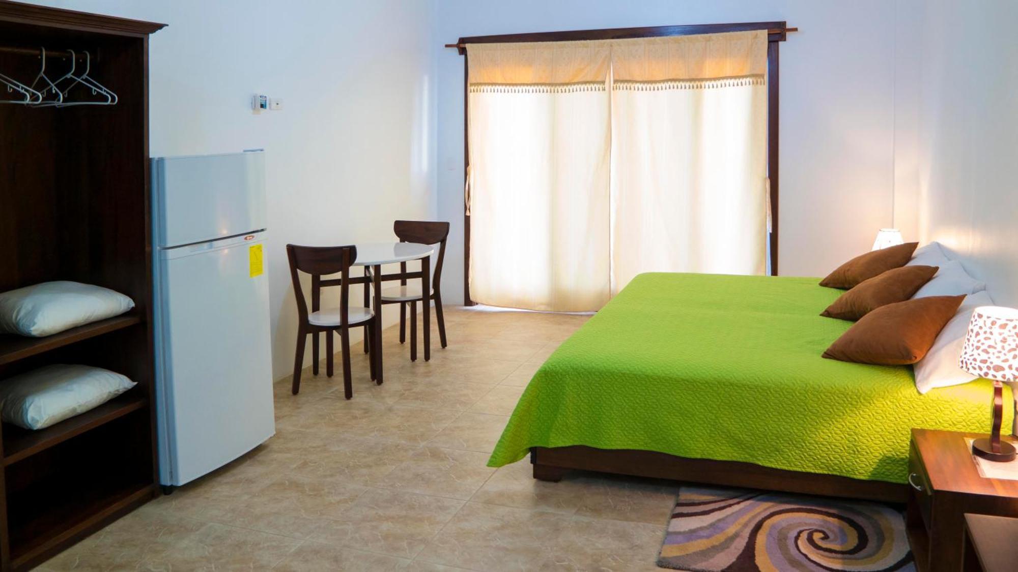 Hotel Starfish Puerto Villamil Buitenkant foto