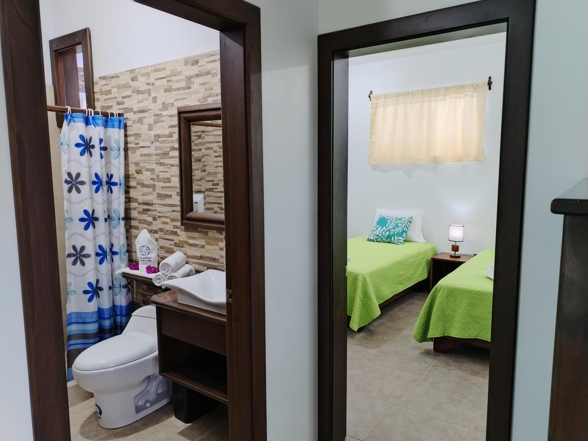 Hotel Starfish Puerto Villamil Buitenkant foto