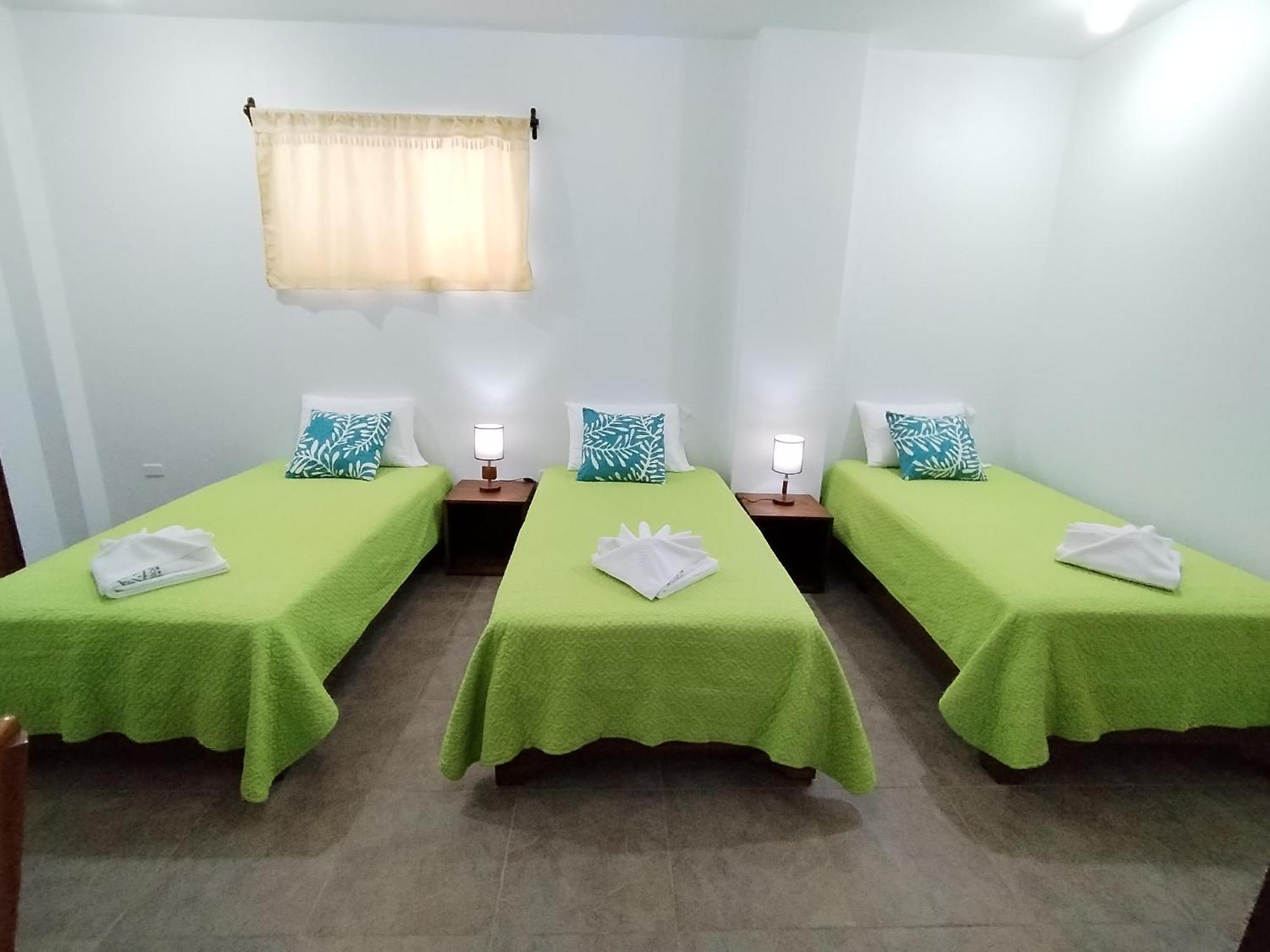 Hotel Starfish Puerto Villamil Buitenkant foto